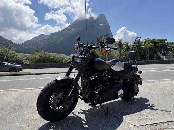 HARLEY-DAVIDSON SOFTAIL FAT BOB 107 